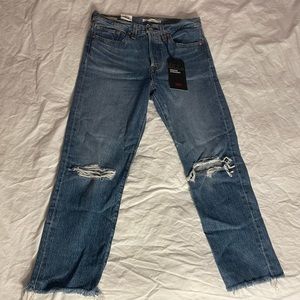 Medium wash straight leg Levi’s  jeans